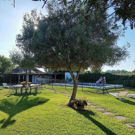 El Campito, Piscina, Bbq, Ping-pong, Billar, 10 Min Andando De La Playa Holiday home