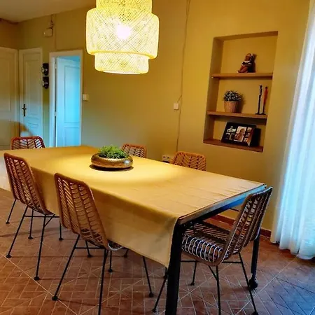 Holiday home El Campito, Piscina, Bbq, Ping-pong, Billar, 10 Min Andando De La Playa